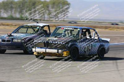 media/Oct-01-2022-24 Hours of Lemons (Sat) [[0fb1f7cfb1]]/10am (Front Straight)/